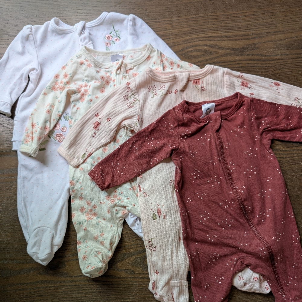 Baby Girl Newborn Sleeper Bundle - Gerber & Little Me